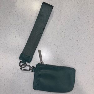 LULULEMON CARD KEY HOLDER